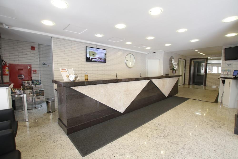 Hotel Confiance Batel クリチバ エクステリア 写真